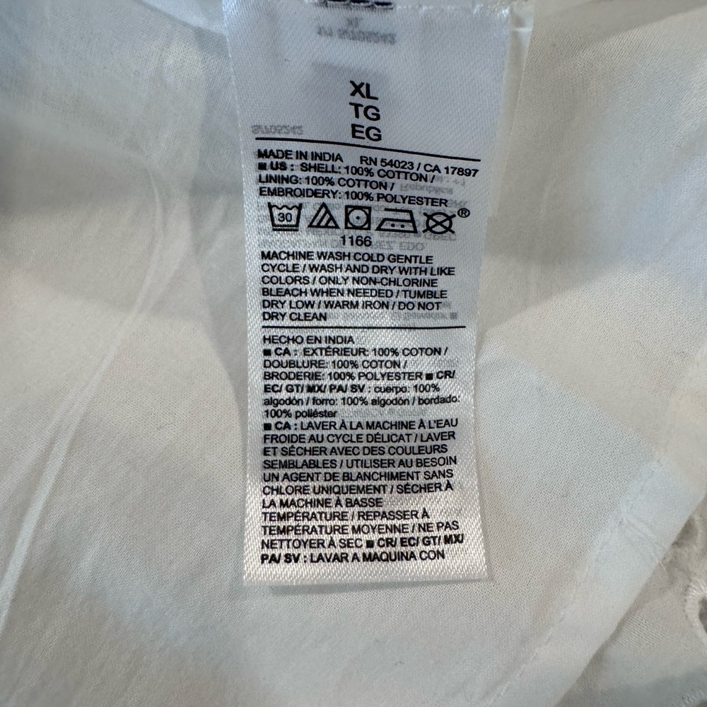 Old Navy White Eyelet mini swing dress - Picture 6 of 8